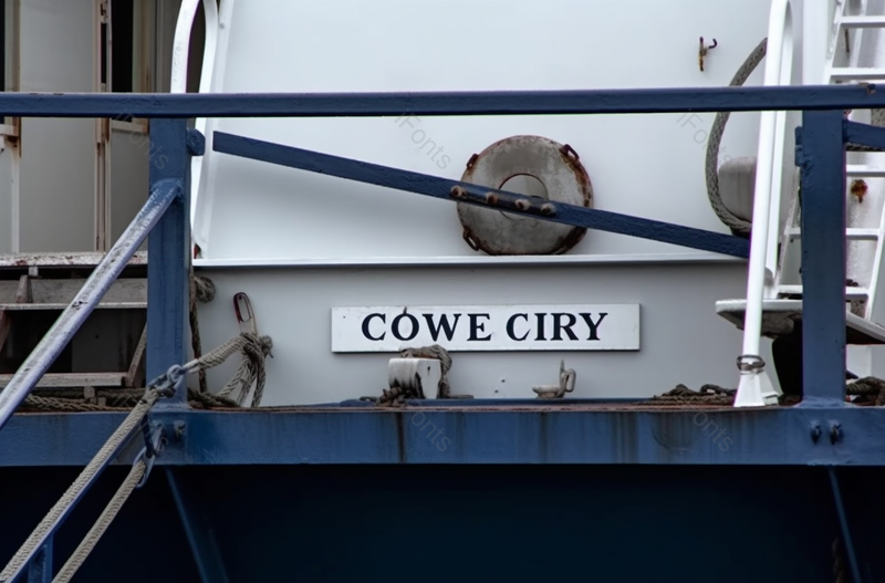 大海上的邮轮警示标志金属栏杆特写图,高清,摄影图,摄影图片,图片大全,摄影图免费下载